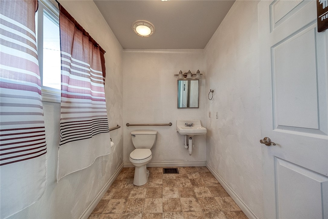 Lower Burrell, Pennsylvania 15068, United States, ,Residential,Active,96645