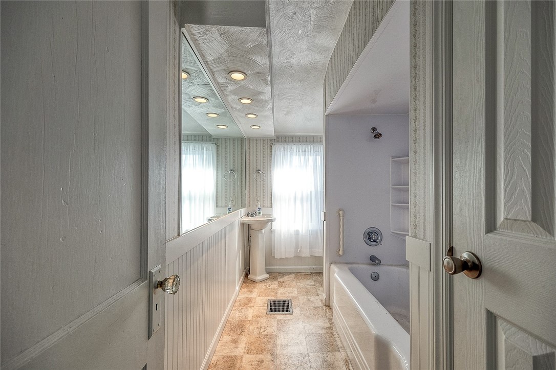 Lower Burrell, Pennsylvania 15068, United States, ,Residential,Active,96645