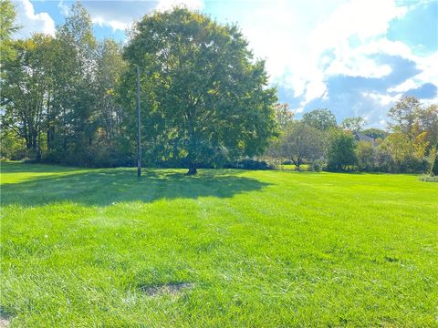 Lot 32 Hempfield Avenue Hempfield Twp - MER PA 16125