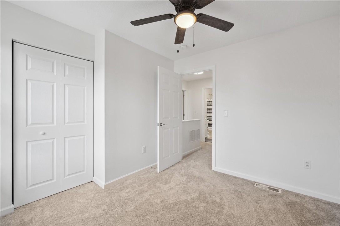102 Edgemeade Dr, Monroeville, Pennsylvania image 24