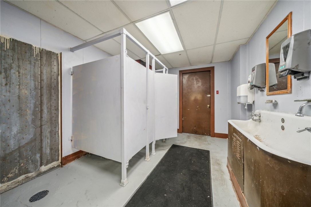 Greater Johnstown School District, Pennsylvania 15906, United States, ,Commercial,Active,33747