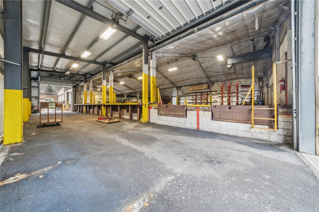 Greater Johnstown School District, Pennsylvania 15906, United States, ,Commercial,Active,33747