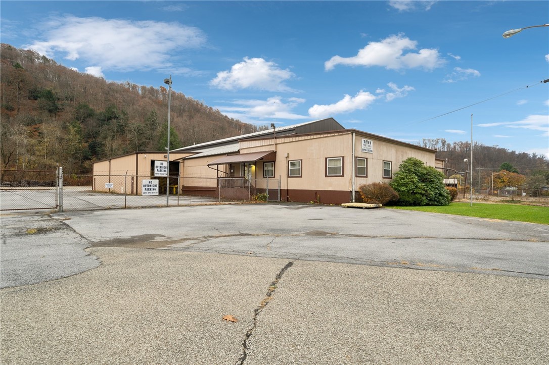 Greater Johnstown School District, Pennsylvania 15906, United States, ,Commercial,Active,33747