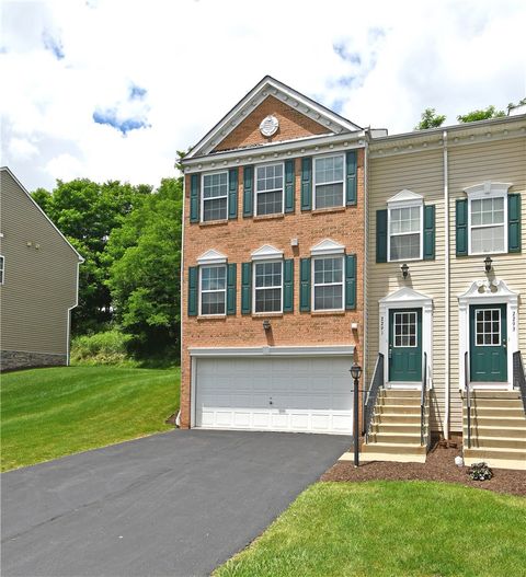 Photo of 2291 Flint Dr, Washington, PA 15301 (MLS # 1760494)