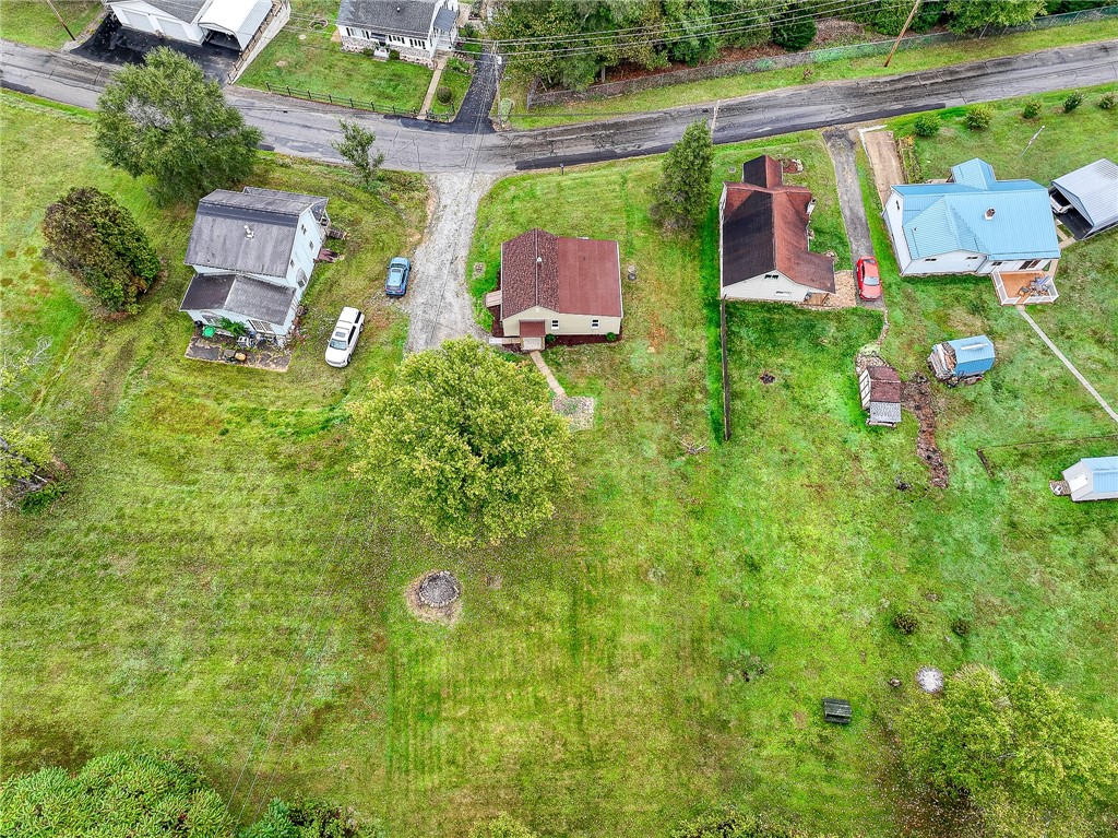 Kiskiminetas Twp, Pennsylvania 15613, United States, 2 Bedrooms Bedrooms, ,1 BathroomBathrooms,Residential,Pending,12867