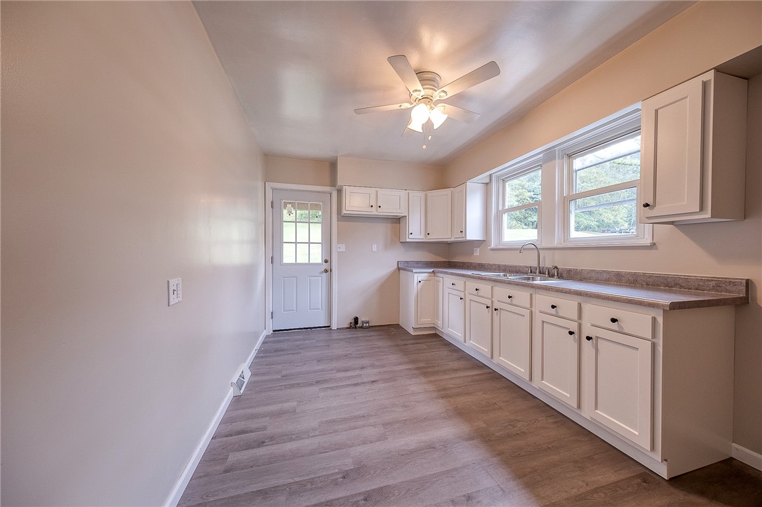 Kiskiminetas Twp, Pennsylvania 15613, United States, 2 Bedrooms Bedrooms, ,1 BathroomBathrooms,Residential,Pending,12867