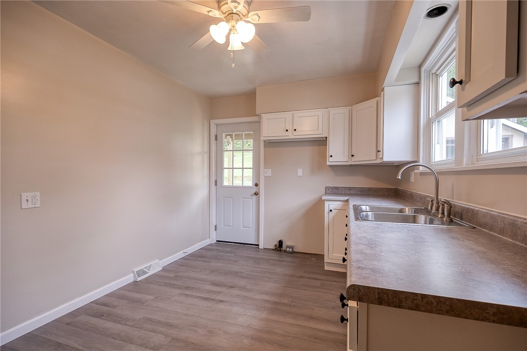 Kiskiminetas Twp, Pennsylvania 15613, United States, 2 Bedrooms Bedrooms, ,1 BathroomBathrooms,Residential,Pending,12867