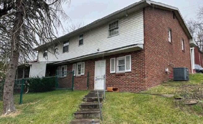 960 Main St St, Irwin, Pennsylvania image 2