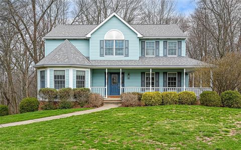 Photo of 711 Bridle Path Dr, Wexford, PA 15090 (MLS # 1745991)