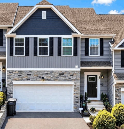 Townhouse For Sale - 380 Trinity Way Way<br/> Pine Twp, PA 15090