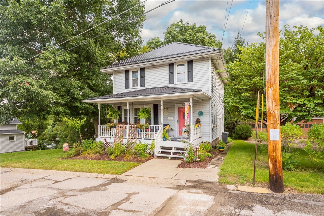 106 Arnold Ave