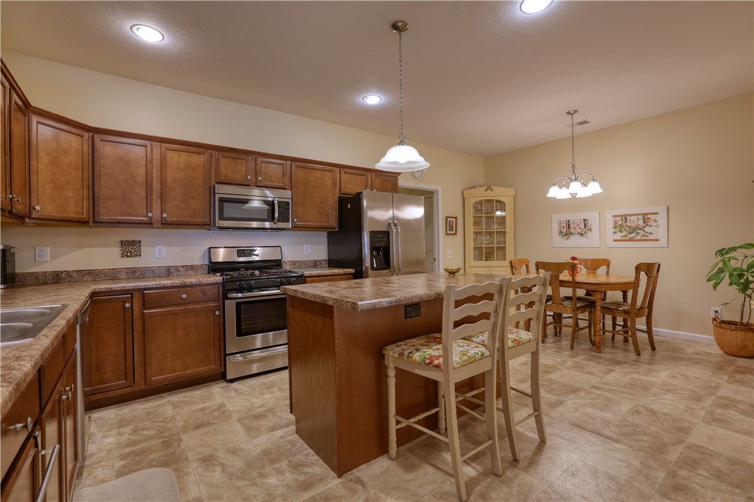 Chippewa Twp, Pennsylvania 15010, United States, 3 Bedrooms Bedrooms, ,2 BathroomsBathrooms,Residential,Active,229780