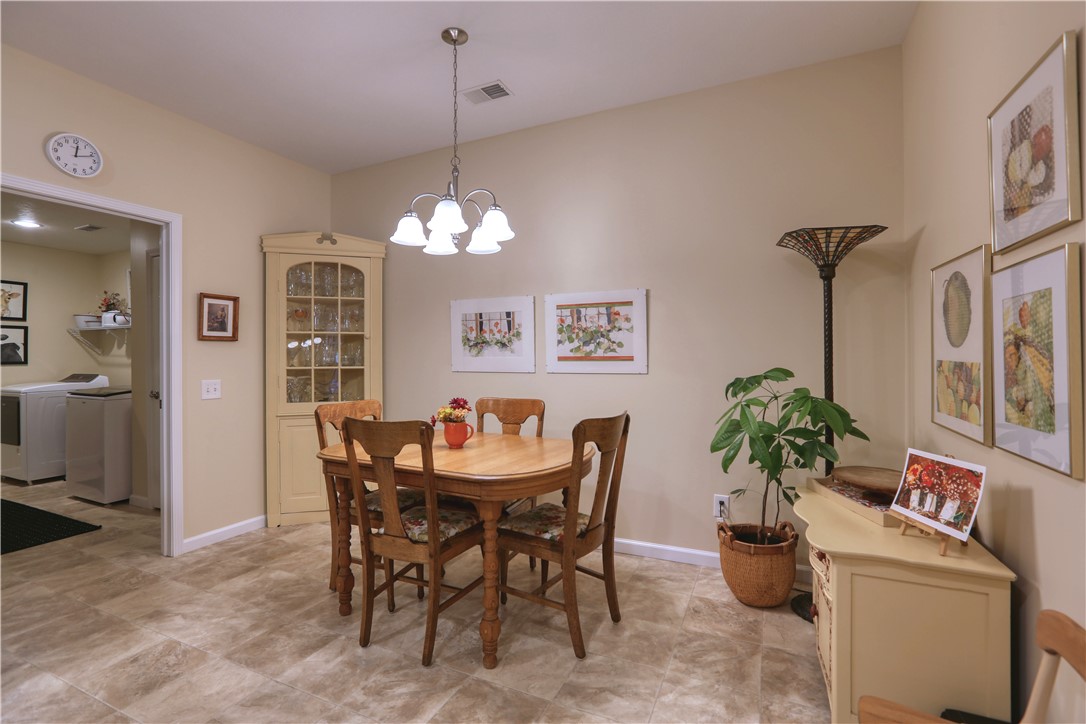 Chippewa Twp, Pennsylvania 15010, United States, 3 Bedrooms Bedrooms, ,2 BathroomsBathrooms,Residential,Active,229780