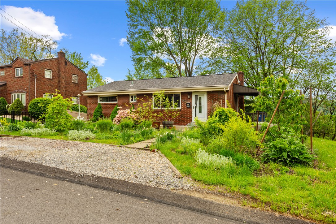 1031 Franklin Ave Ave, Baden, Pennsylvania image 1