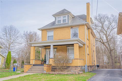 Homes For Sale - 418 Boyles Ave Ave<br/> Lawrence County, New Castle, PA 16101