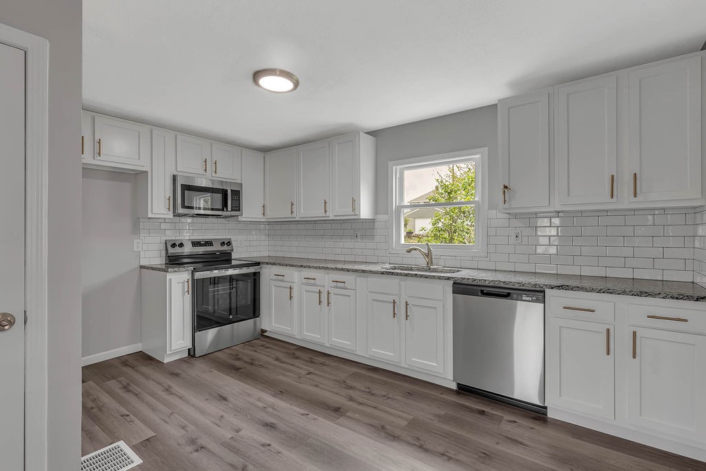 1613 16th Ave Ave, Beaver Falls, Pennsylvania image 6