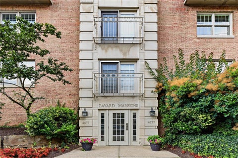 Condo For Sale - 4677 Bayard St St #204<br/> Oakland, PA 15213
