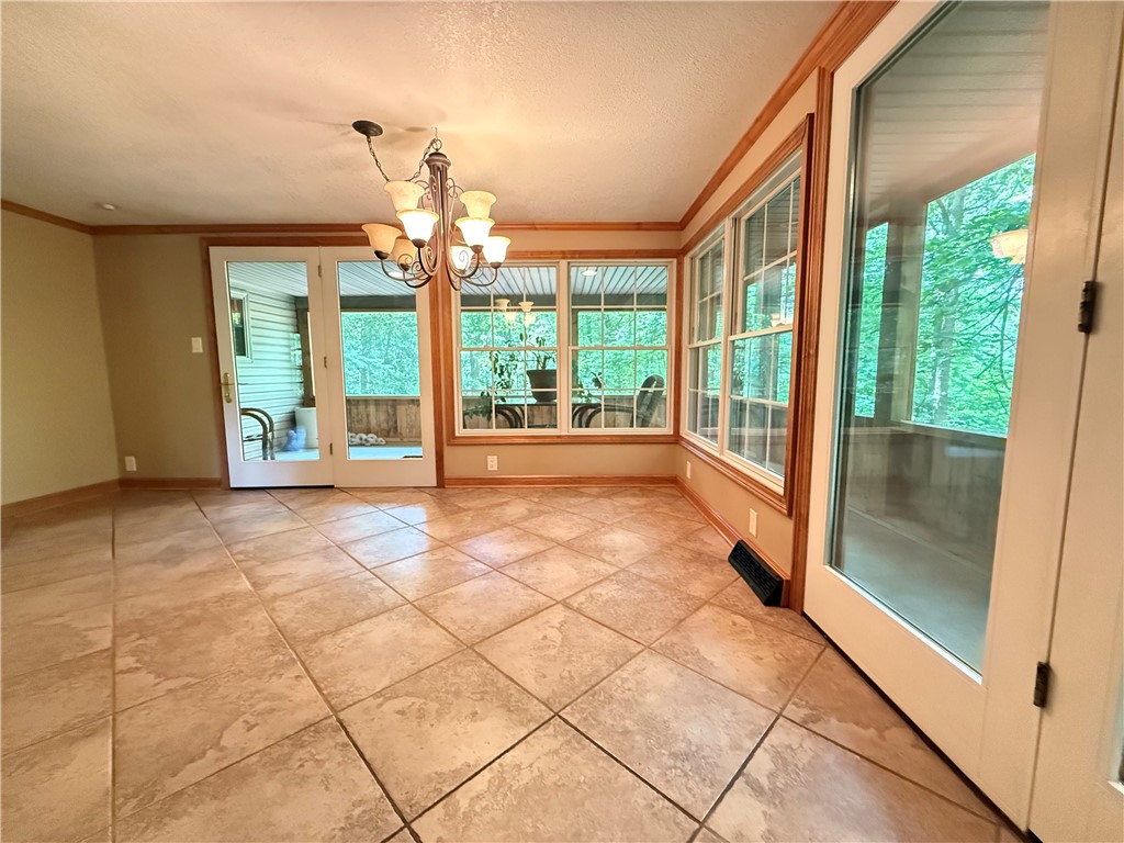 Delaware Twp, Pennsylvania 16154, United States, 3 Bedrooms Bedrooms, ,3 BathroomsBathrooms,Residential,Active,150180