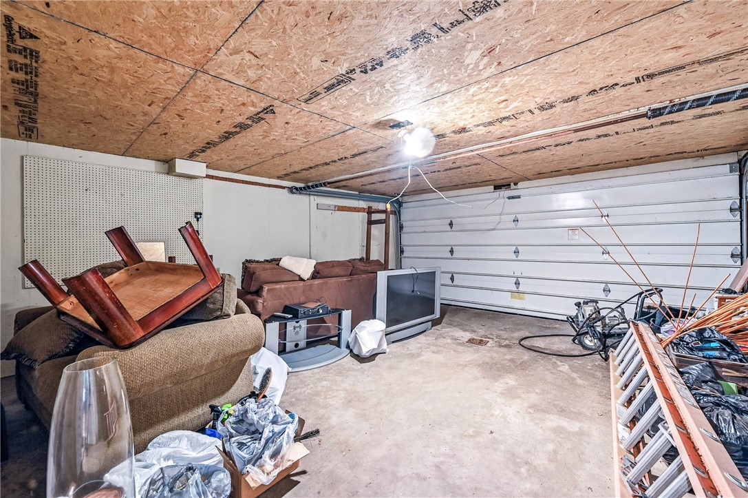 Delaware Twp, Pennsylvania 16154, United States, 3 Bedrooms Bedrooms, ,3 BathroomsBathrooms,Residential,Active,150180