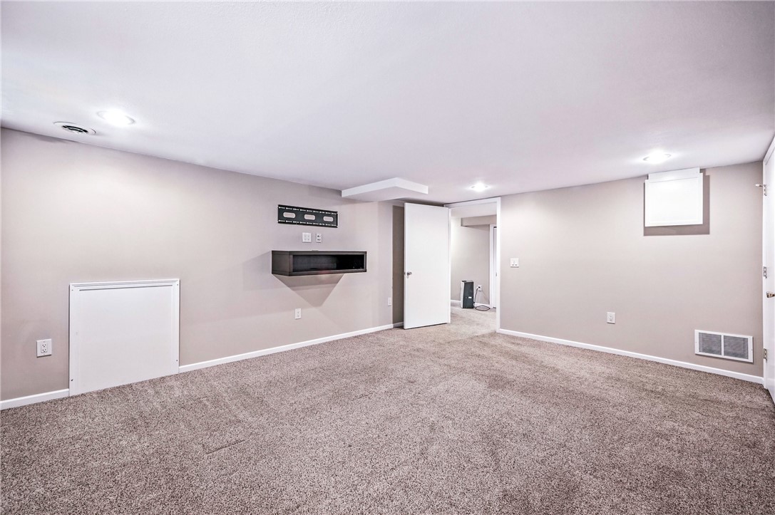 Delaware Twp, Pennsylvania 16154, United States, 3 Bedrooms Bedrooms, ,3 BathroomsBathrooms,Residential,Active,150180