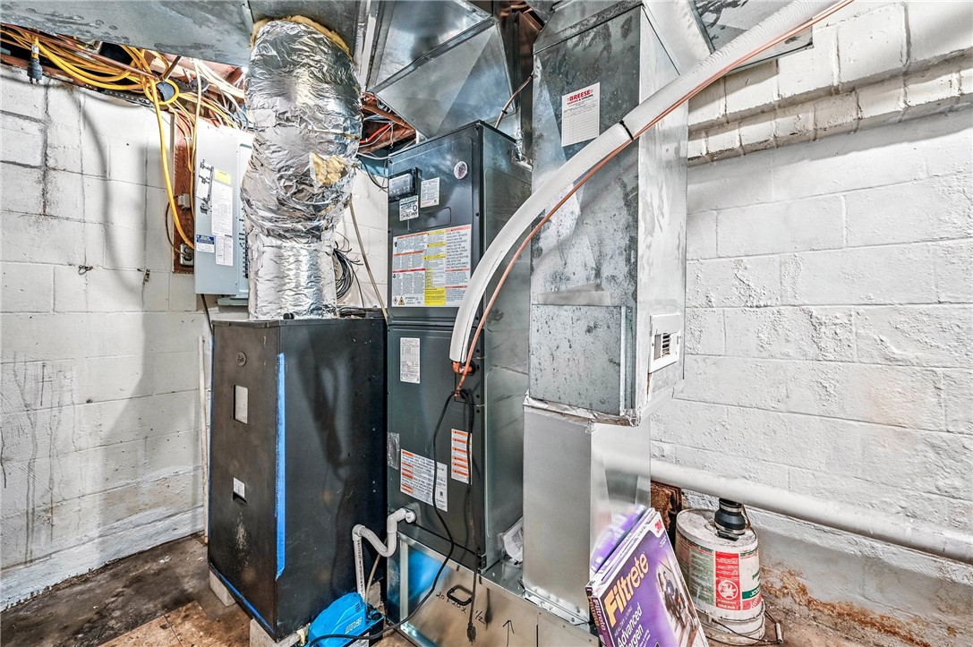 Delaware Twp, Pennsylvania 16154, United States, 3 Bedrooms Bedrooms, ,3 BathroomsBathrooms,Residential,Active,150180