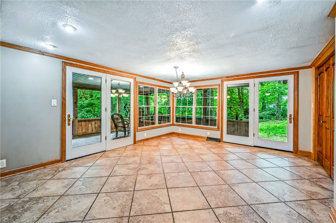 Delaware Twp, Pennsylvania 16154, United States, 3 Bedrooms Bedrooms, ,3 BathroomsBathrooms,Residential,Active,150180