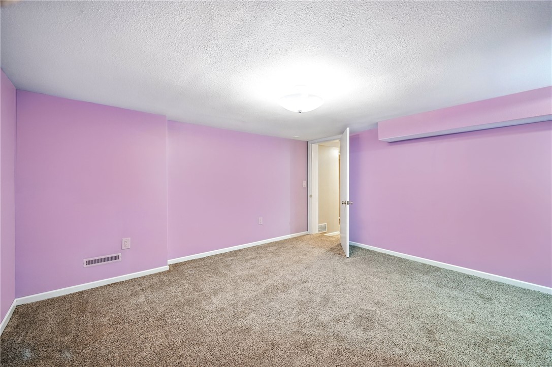 Delaware Twp, Pennsylvania 16154, United States, 3 Bedrooms Bedrooms, ,3 BathroomsBathrooms,Residential,Active,150180