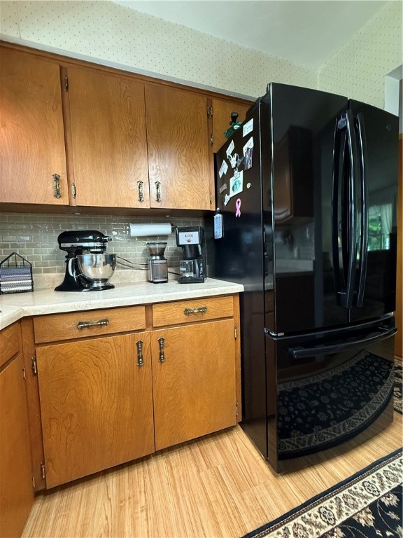 Clark Boro, Pennsylvania 16150, United States, 3 Bedrooms Bedrooms, ,2 BathroomsBathrooms,Residential,Contingent,196454