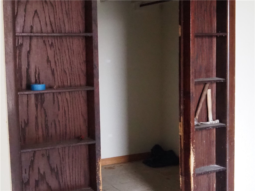 City Of But SW, Pennsylvania 16001, United States, ,Residential,Active,10386