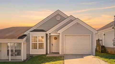 Condo For Sale - 607 Locust St<br/> Coraopolis, PA 15108