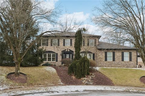 Photo of 102 Rockwood Dr, Oakdale, PA 15071 (MLS # 1738266)