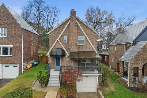 273 LEBANON AVENUE Mt Lebanon PA 15228