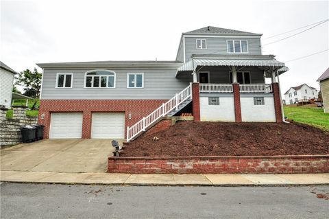 Photo of 137 Vine St, Canonsburg, PA 15317 (MLS # 1736648)