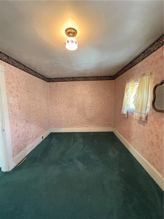 Arnold, Pennsylvania 15068, United States, 2 Bedrooms Bedrooms, ,1 BathroomBathrooms,Residential,Pending,222668