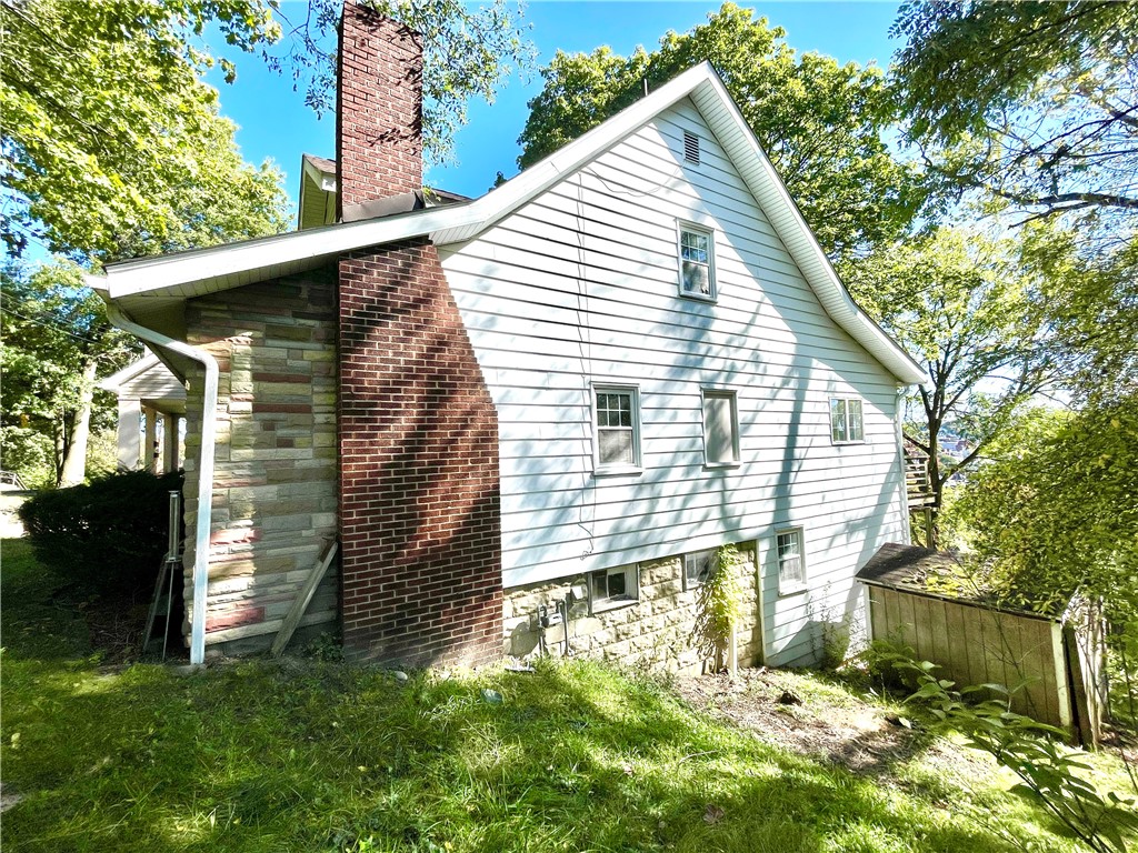 City Of But NW, Pennsylvania 16001, United States, 3 Bedrooms Bedrooms, ,1 BathroomBathrooms,Residential,Contingent,39192