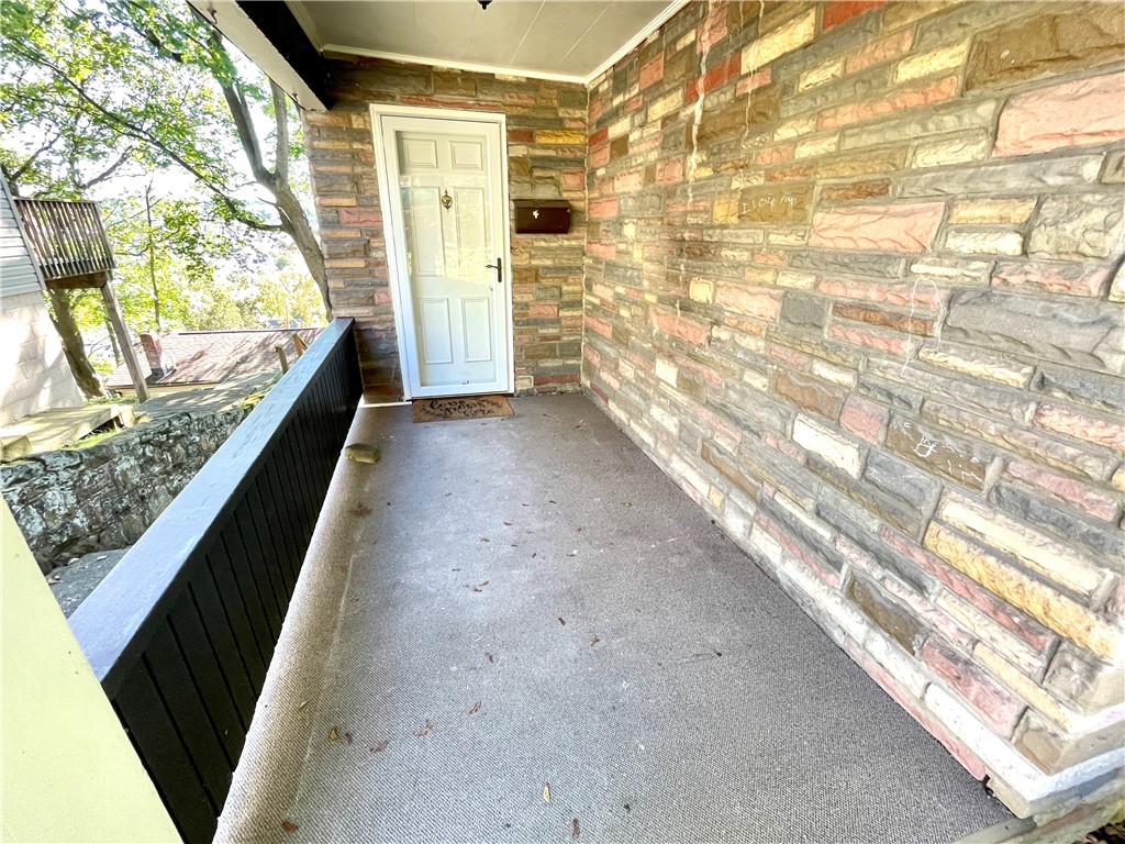 City Of But NW, Pennsylvania 16001, United States, 3 Bedrooms Bedrooms, ,1 BathroomBathrooms,Residential,Contingent,39192