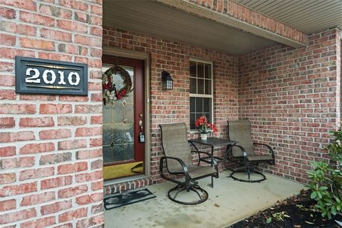 Condo For Sale - 2010 Bandek Lane<br/> Washington County, Cecil, PA 15055