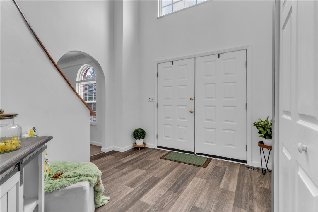 Cranberry Twp, Pennsylvania 16066, United States, 4 Bedrooms Bedrooms, ,3 BathroomsBathrooms,Residential,Active,183099