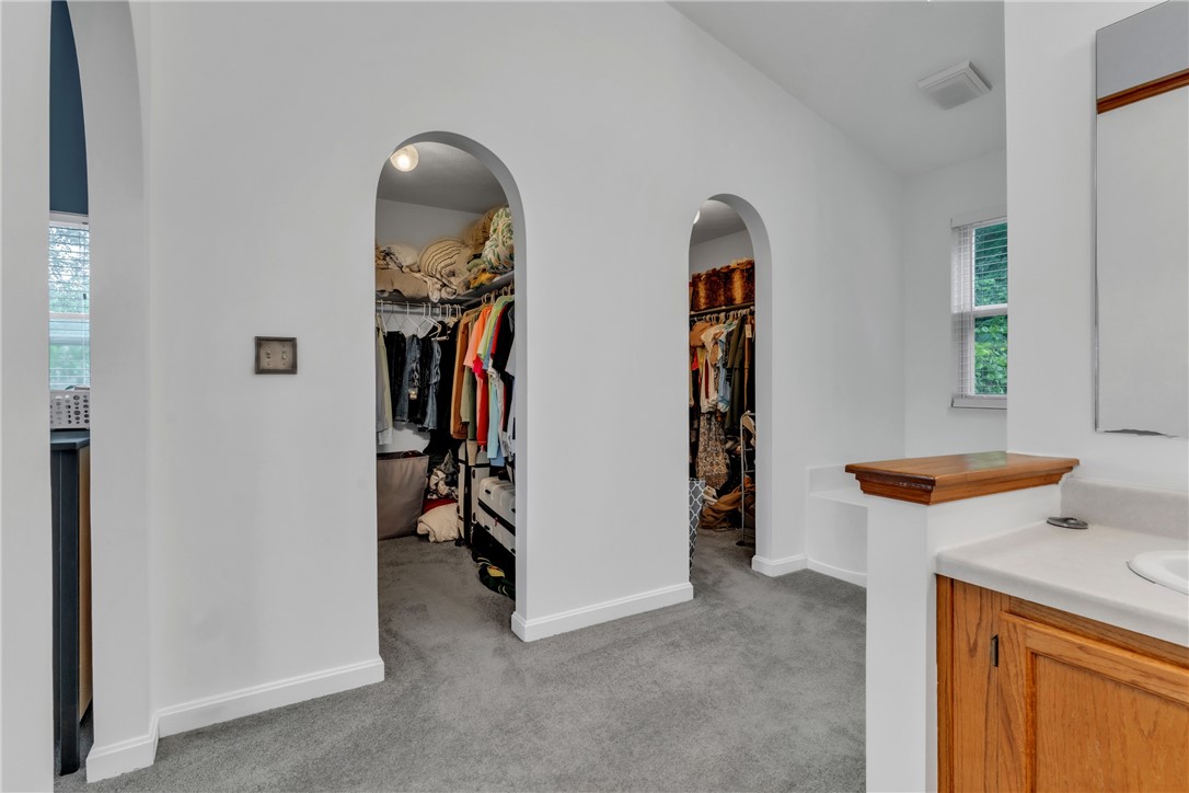 Cranberry Twp, Pennsylvania 16066, United States, 4 Bedrooms Bedrooms, ,3 BathroomsBathrooms,Residential,Active,183099