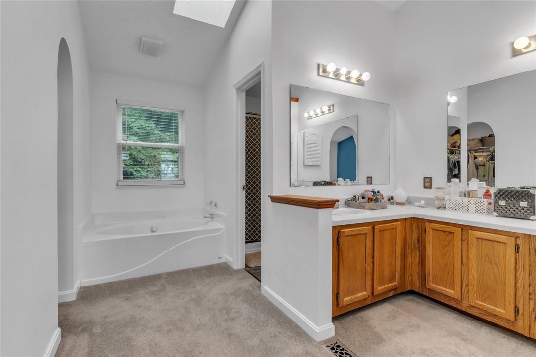 Cranberry Twp, Pennsylvania 16066, United States, 4 Bedrooms Bedrooms, ,3 BathroomsBathrooms,Residential,Active,183099