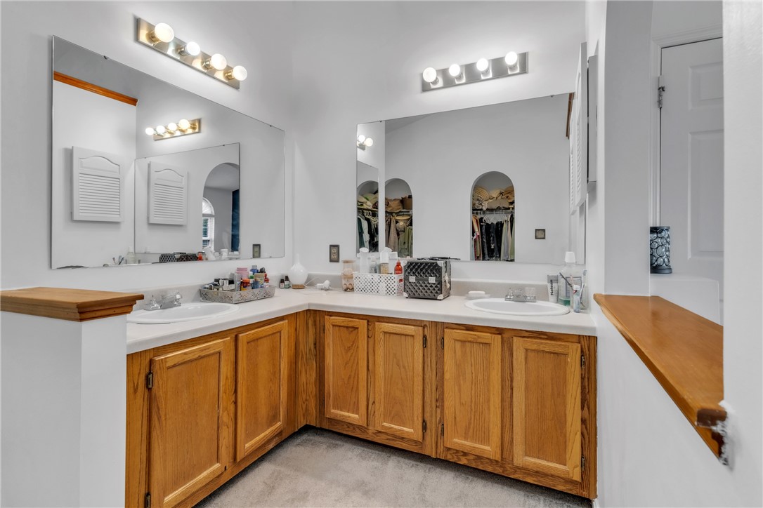 Cranberry Twp, Pennsylvania 16066, United States, 4 Bedrooms Bedrooms, ,3 BathroomsBathrooms,Residential,Active,183099