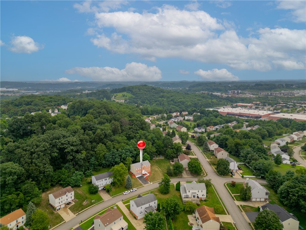 Cranberry Twp, Pennsylvania 16066, United States, 4 Bedrooms Bedrooms, ,3 BathroomsBathrooms,Residential,Active,183099