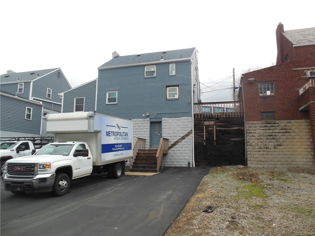 4684 Clairton Blvd