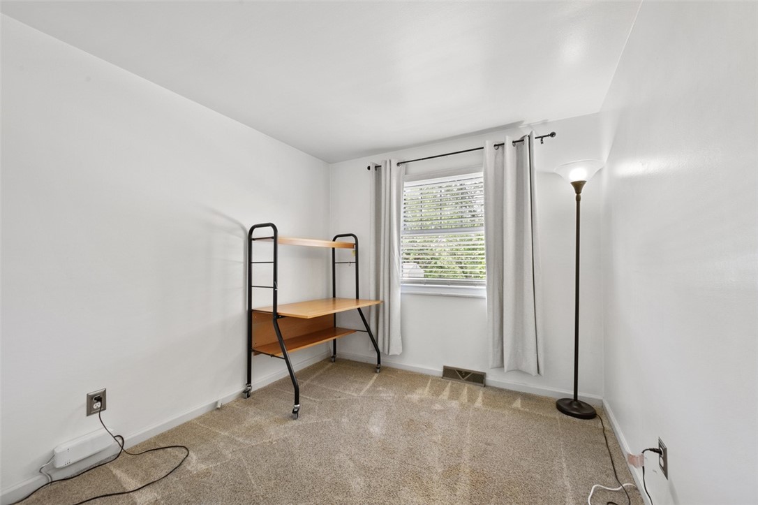 Plum Boro, Pennsylvania 15239, United States, 3 Bedrooms Bedrooms, ,2 BathroomsBathrooms,Residential,Active,134820