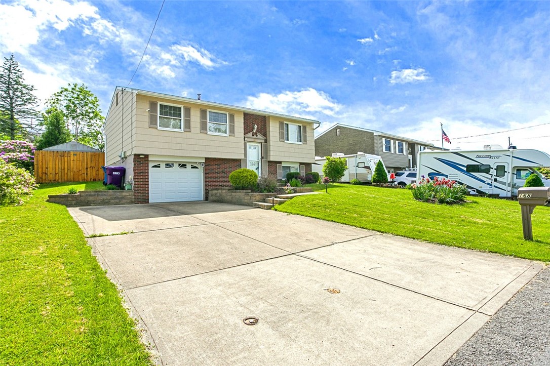 Plum Boro, Pennsylvania 15239, United States, 3 Bedrooms Bedrooms, ,2 BathroomsBathrooms,Residential,Active,134820