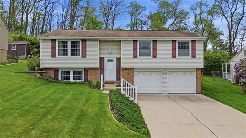 Photo of 487 Tivoli Rd, Pittsburgh, PA 15239 (MLS # 1752853)