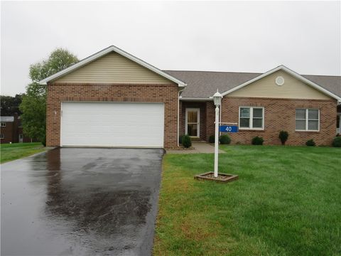 Photo of 40 Wynfield Ln, New Wilmington, PA 16142 (MLS # 1724593)