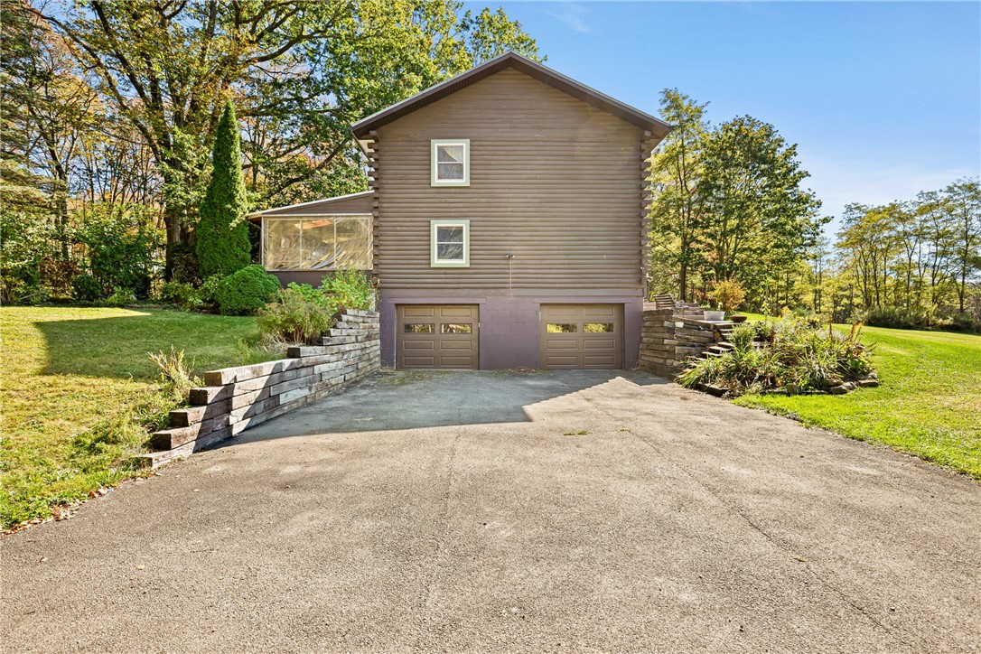 Stonycreek Twp, Pennsylvania 15530, United States, 4 Bedrooms Bedrooms, ,2 BathroomsBathrooms,Residential,Active,223512