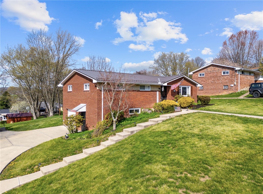 201 Crescent Dr Dr, Canton, Pennsylvania image 4