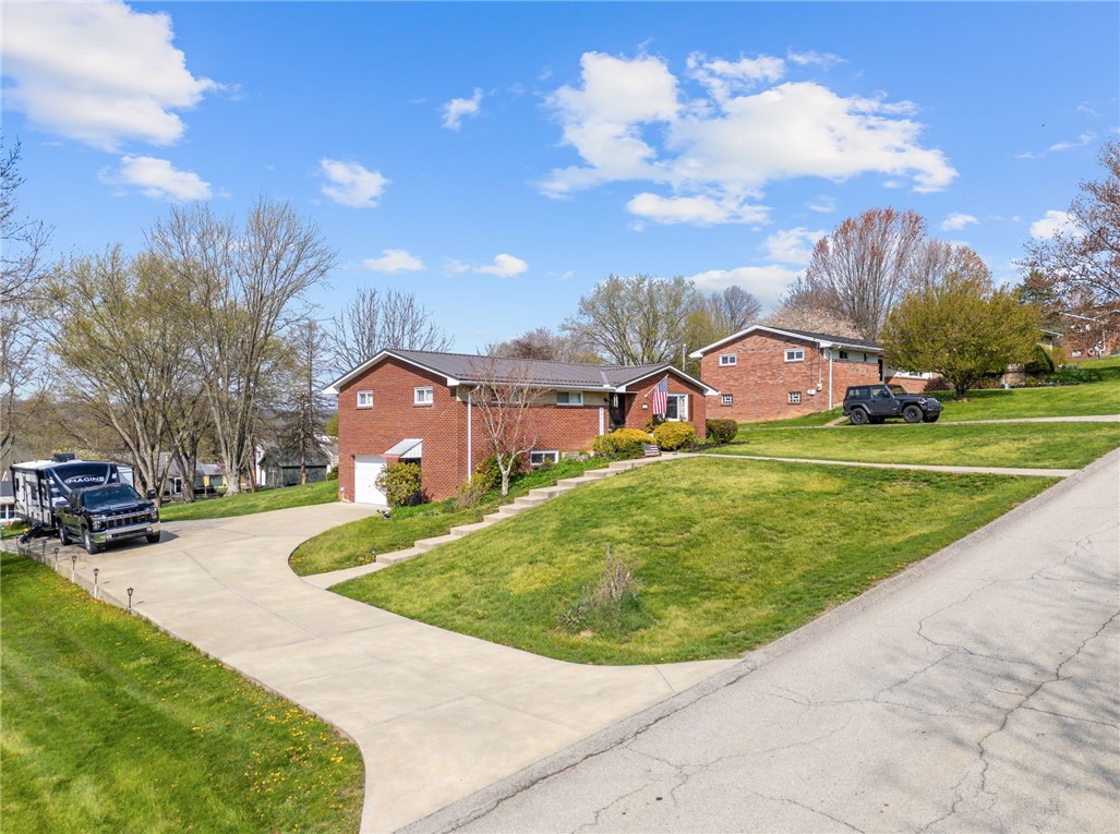 201 Crescent Dr Dr, Canton, Pennsylvania image 3